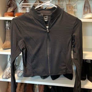 Balance Athletica Crop